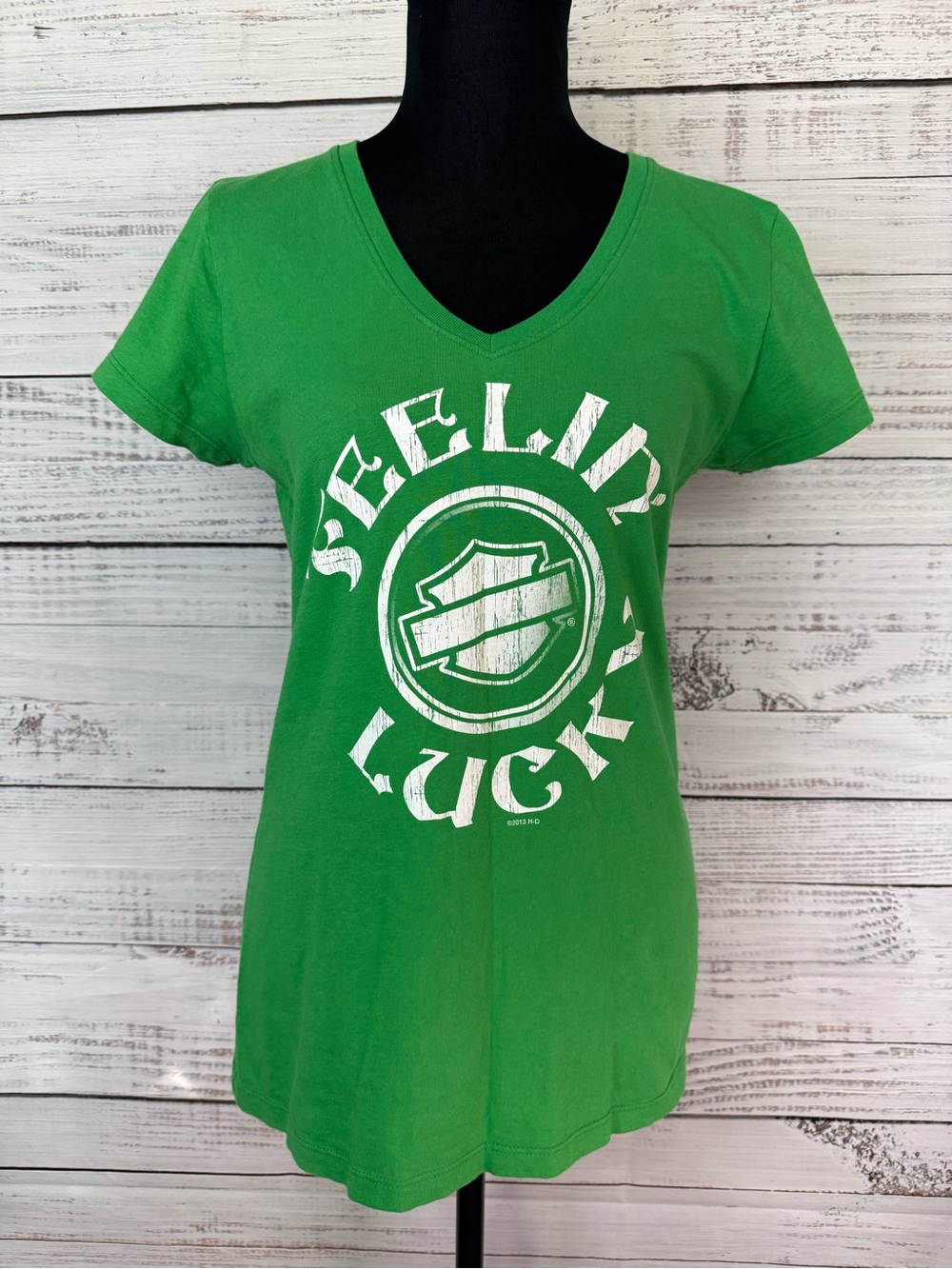 Harley-Davidson "Feeling Lucky" Mankato, MN Graphic Tee - Women's Fitted Medium